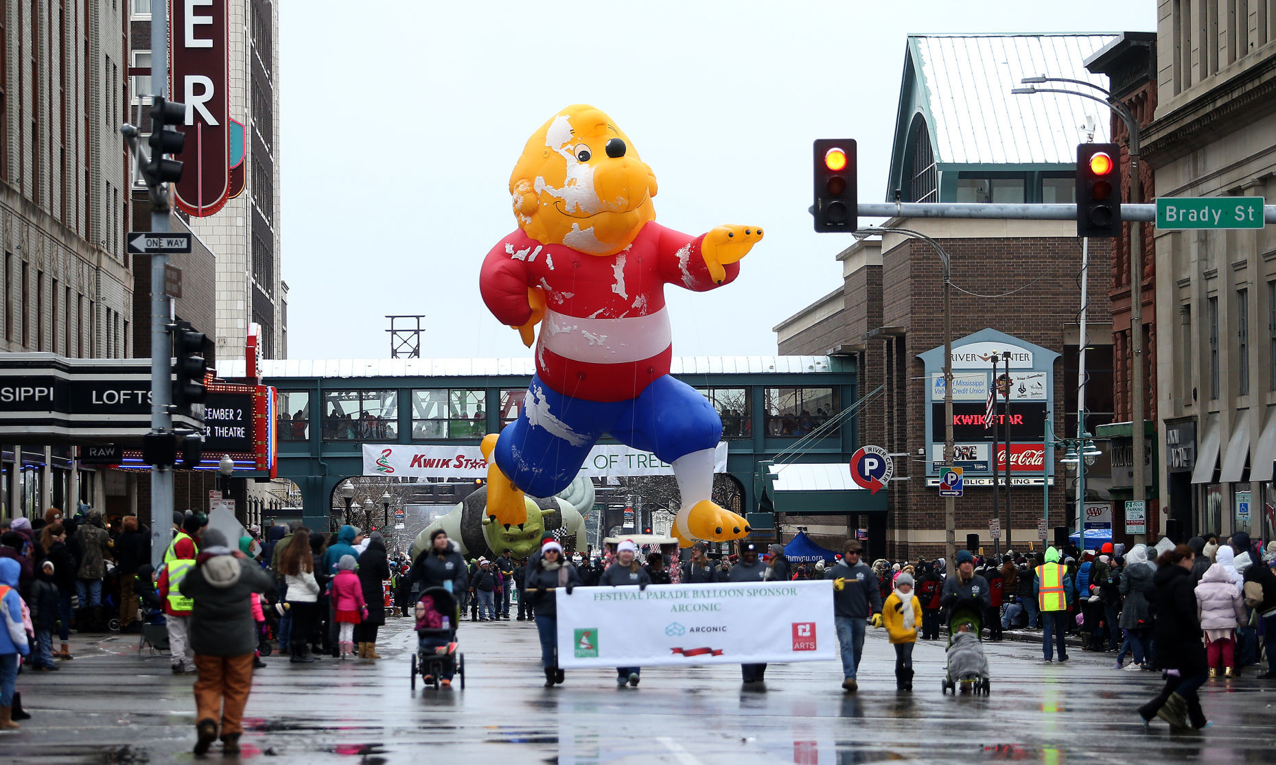 111718-qct-qca-parade-010